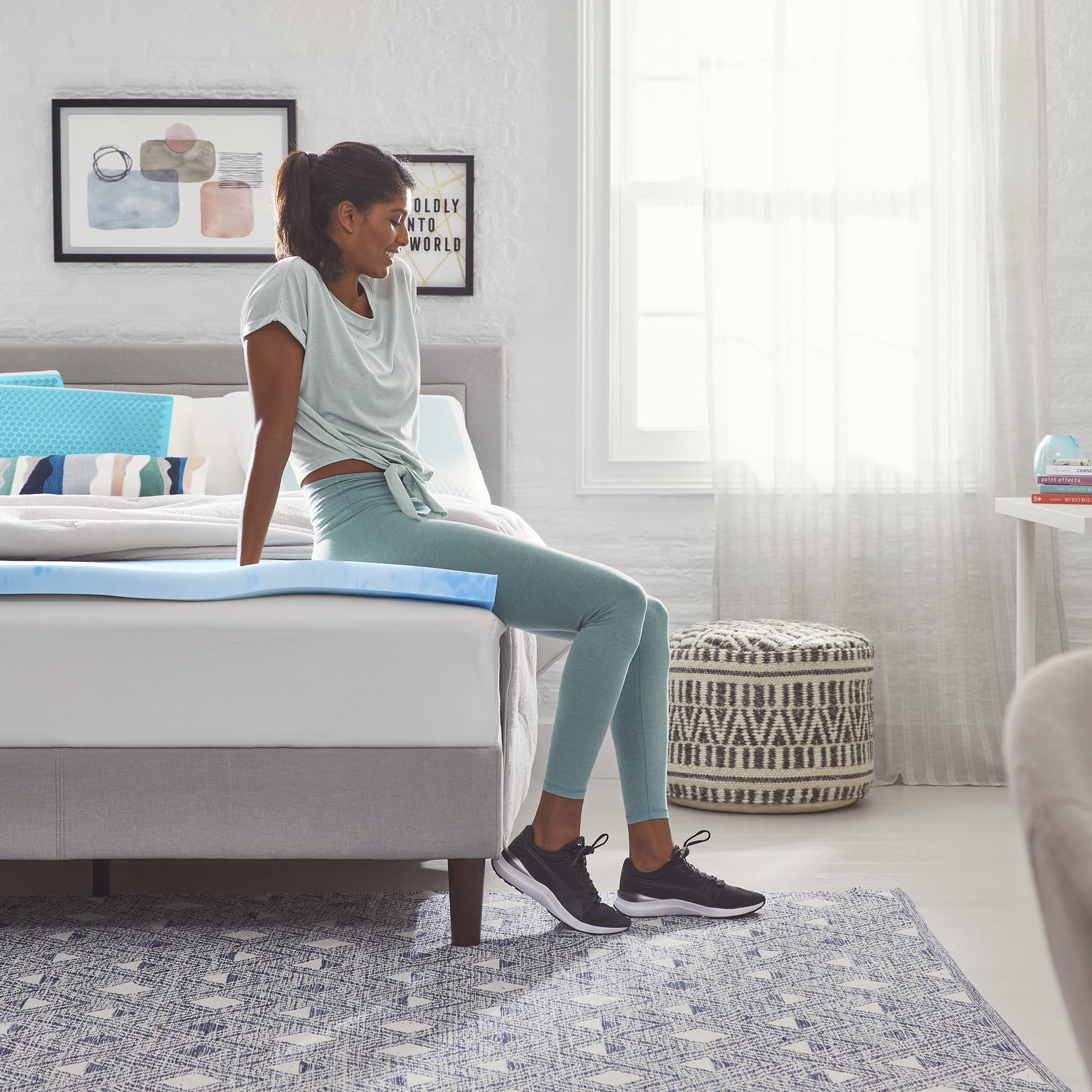 Comfort Revolution 1 5 Gel Infused Cooling Memory Foam Mattress Topper Queen Walmart Com Walmart Com