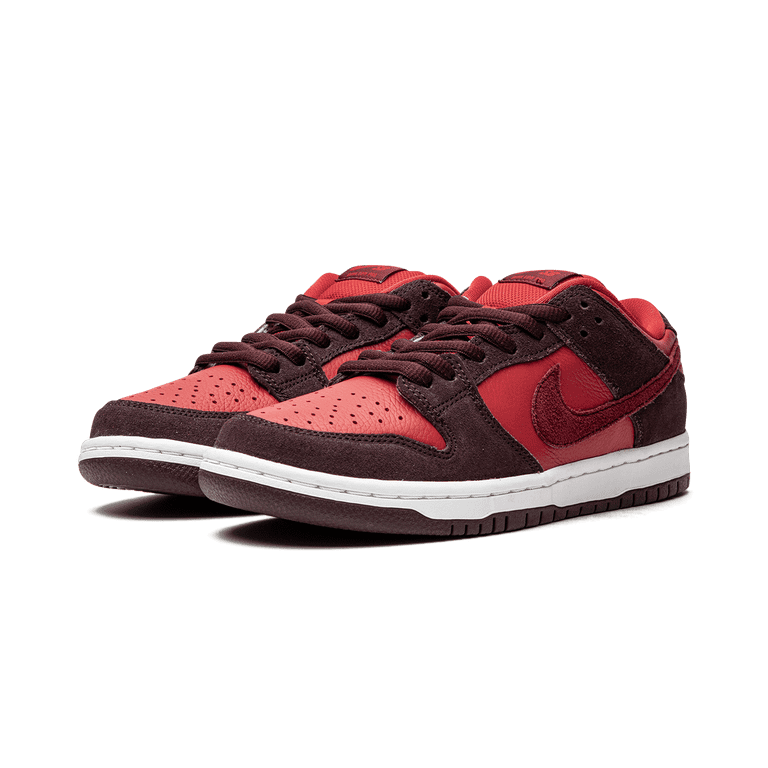 NIKE MENS SB Dunk Low  display picture 1