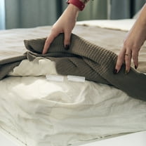 WHAMVOX 12Pcs Bed Clip Holders Grippers Blanket Fasteners Reusable Blanket Clips Keep Mattresses Secure