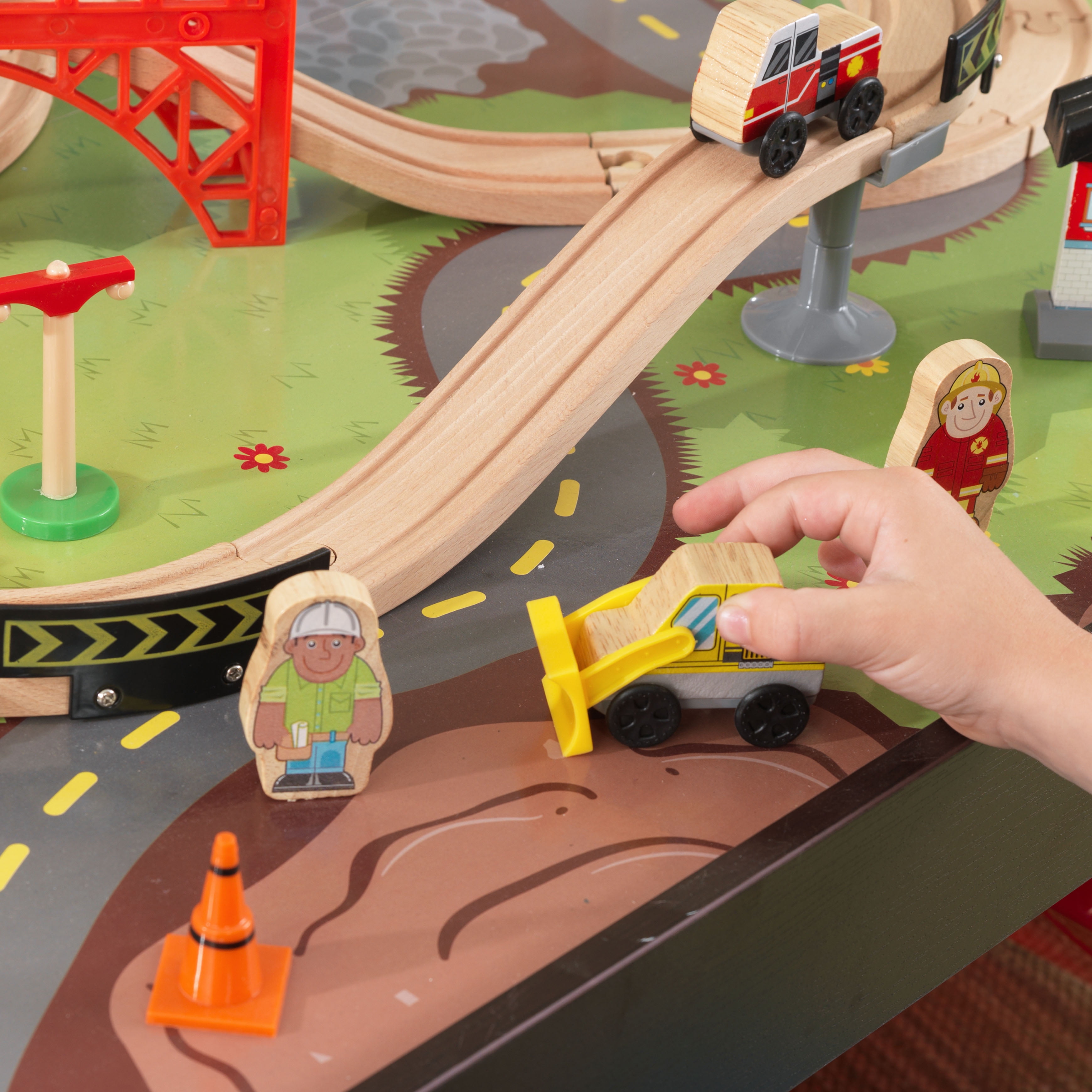 kidkraft aero city train set & table