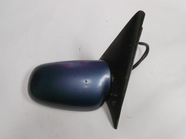 97 98 99 00 01 02 03 04 05 Chevy Malibu left driver side power door mirror OEM 97 98 99 00 01 02 03 04 05 Chevy Malibu left driver side power door mirror OEM