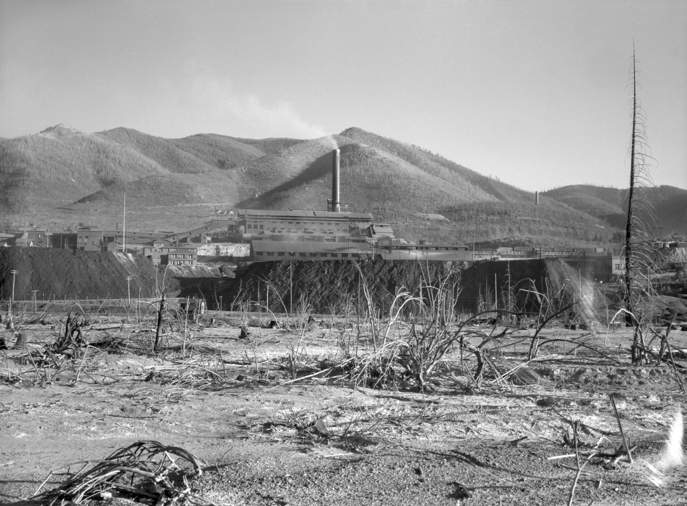 Idaho Lead Mine 1936 Na View Of The Bunker Hill Mine In Kellogg Idaho