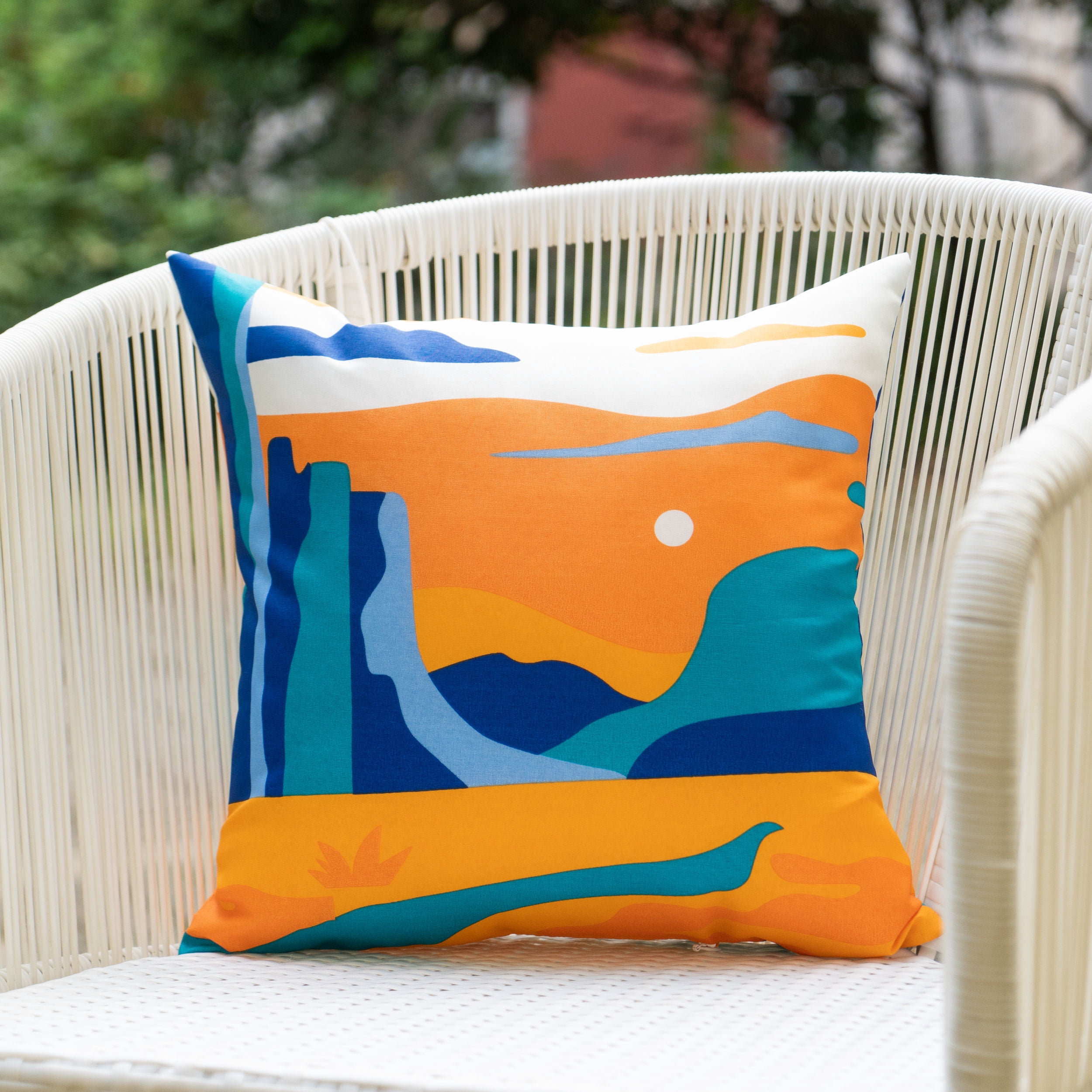 Mainstays SW Landscape Reversible Outdoor Throw Pillow 16 Inch Multicolour Novelty