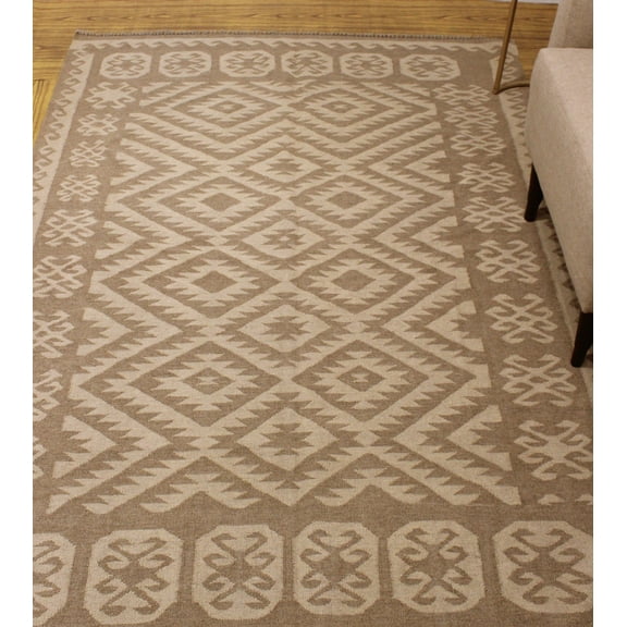 Winchester Fernleig Beige/Brown Rug, 5'3" x 7'7"