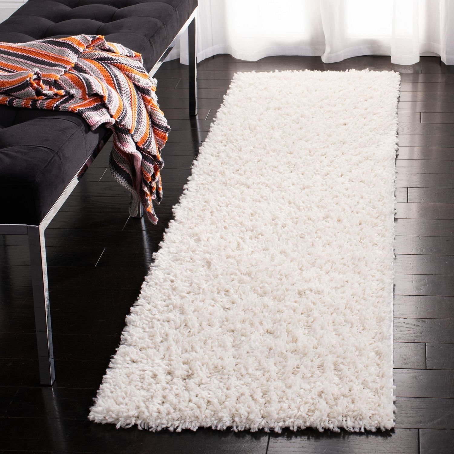 Safavieh August Sophia Solid Plush Shag Area Rug