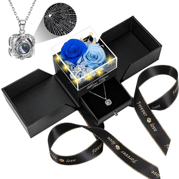 Collar Lebana con 2 rosas azules preservadas y colgante con texto «I Love You»