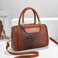 thumbnail image 4 of Bolso bandolera de piel de gran capacidad para mujer, bolsos de hombro de gran capacidad, bolsos de almohada vintage para mujer, 4 of 4