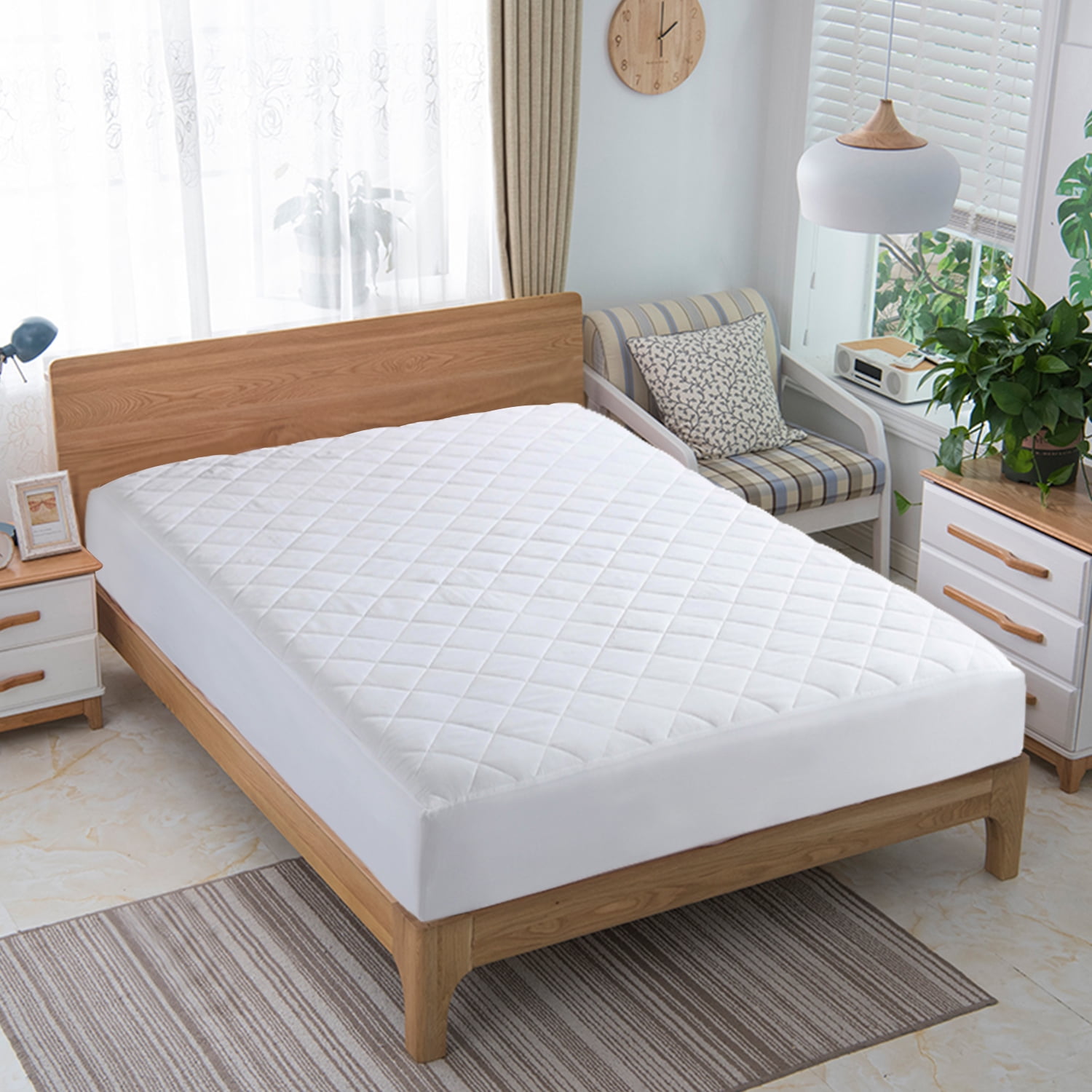 JML Queen Size Quilted Mattress Pad Cover Mattress Protector with