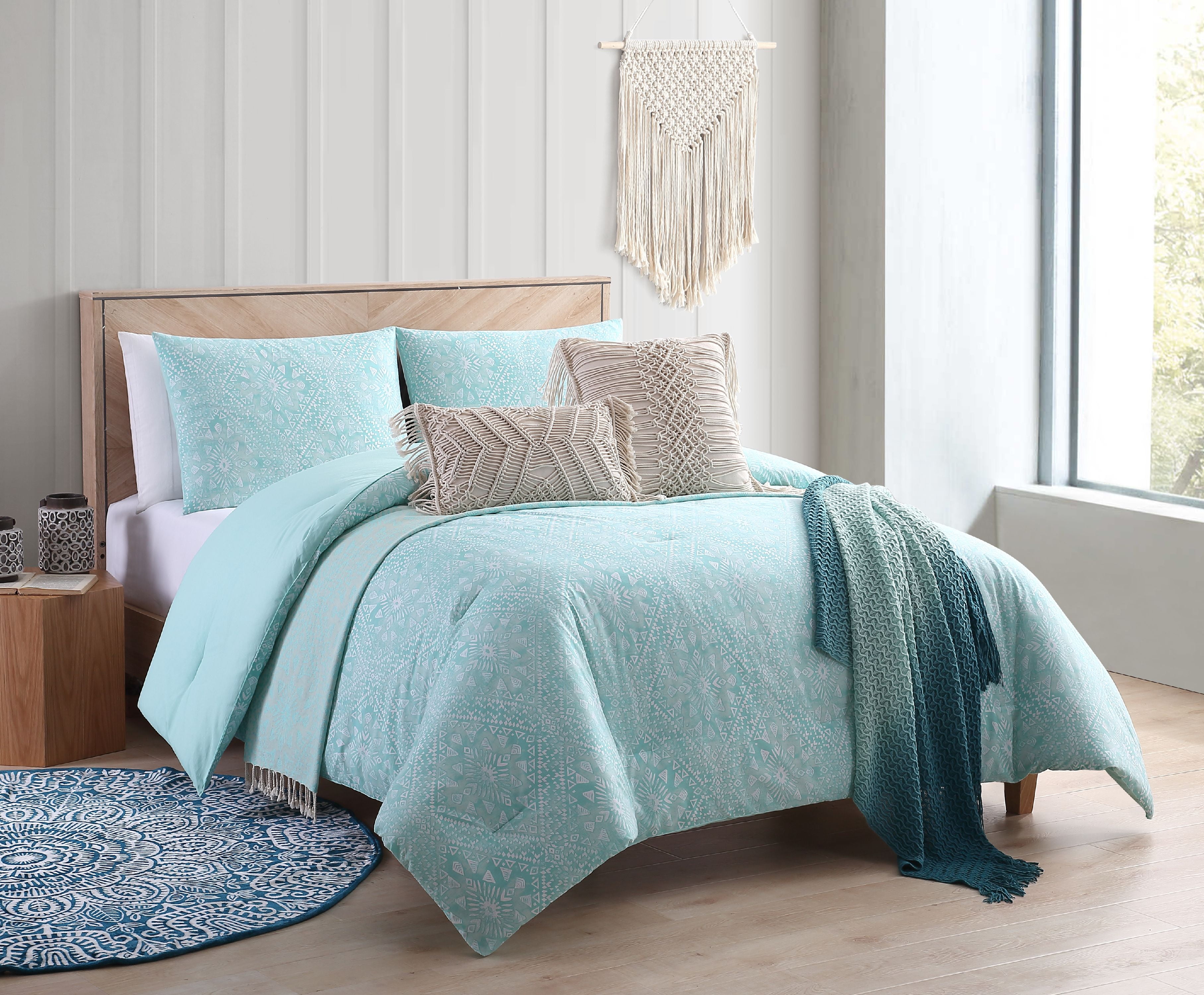 Sand Cloud Kaibu Isle Aqua Boho Block Print Reversible Comforter Set