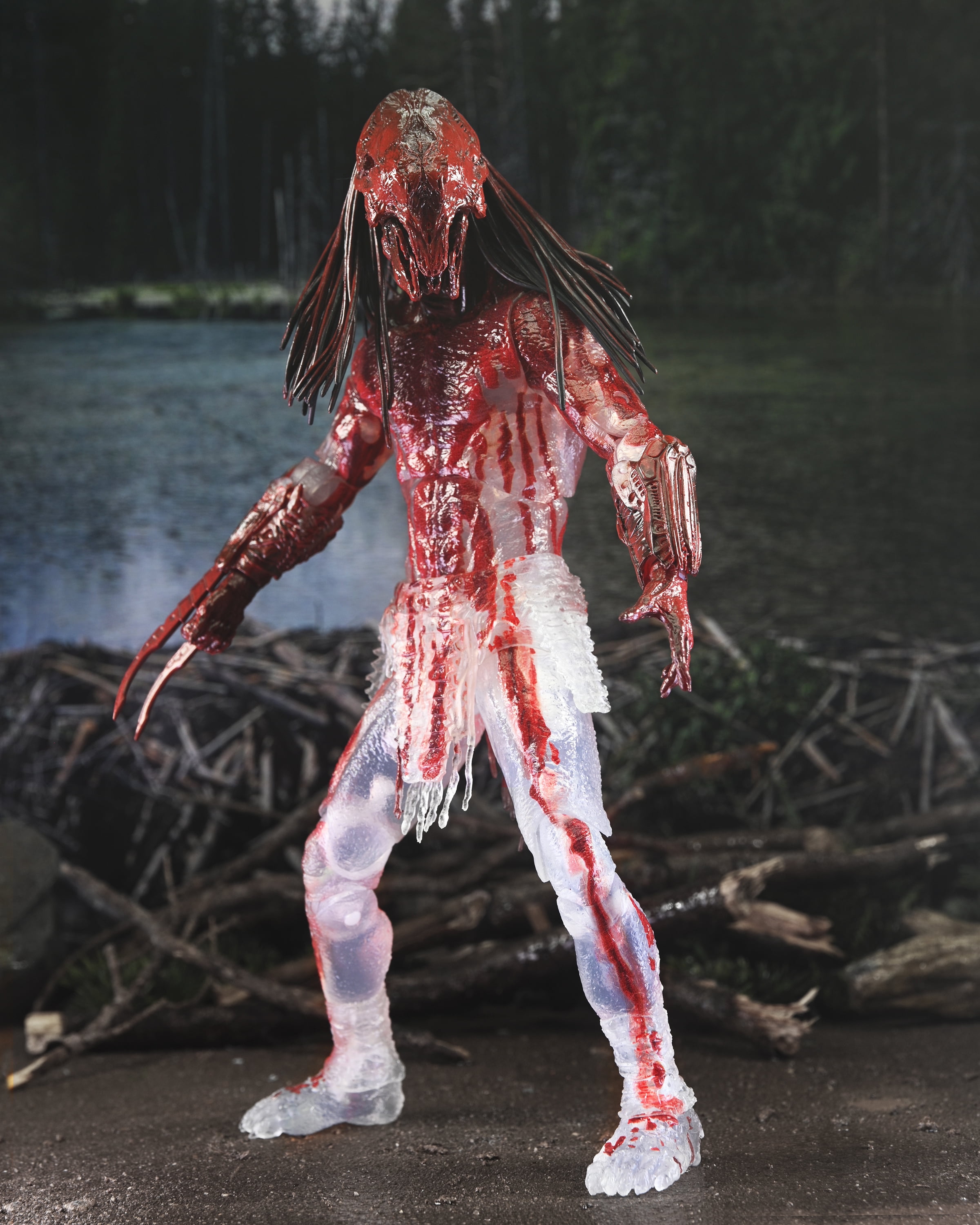 NECA Prey: Feral "Bear Blood" Predator Ultimate Action Figure with Magnetic Backpack and Interchangeable Parts (7")