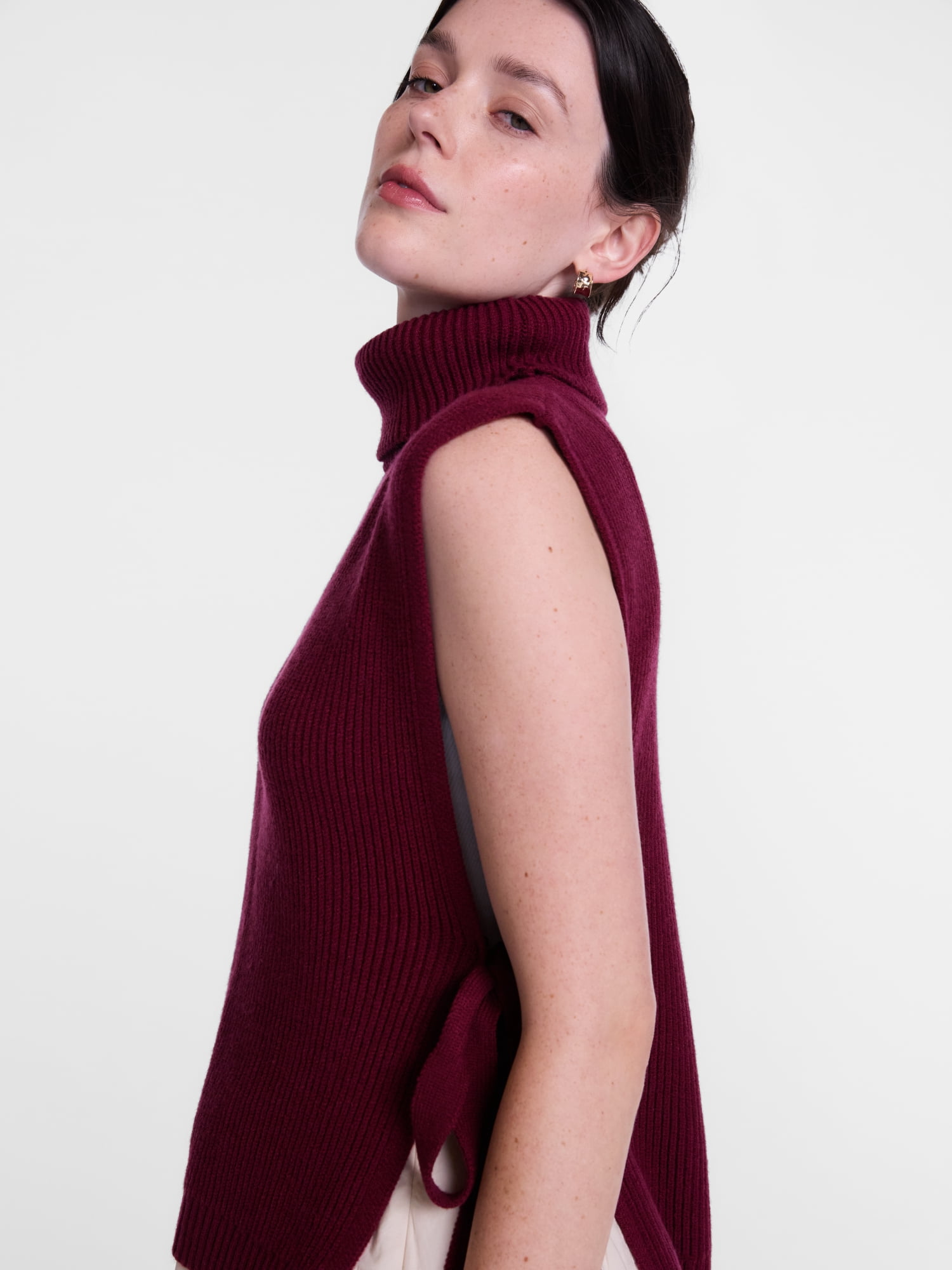 Scenario Women's Turtleneck Sweater Vest, Lightweight, Sizes S-XXXL