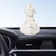 thumbnail image 1 of Figura Budista, Estatua, Adorno para El Salpicadero Del Coche, Miniatura de Resina, Artesanías Decorativas Realistas Hechas a Mano, Muñecas para Regal Estilo C, 1 of 8