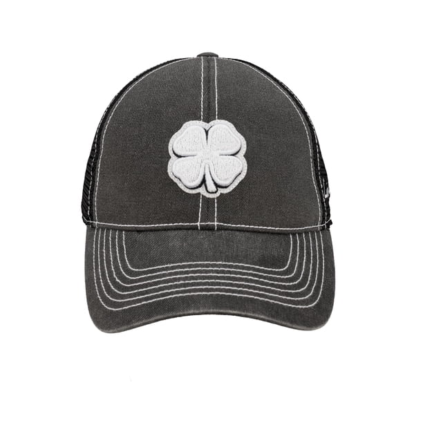 Gorra Black Clover Vintage 36 Ajustable Negra con Trébol Blanco 3D