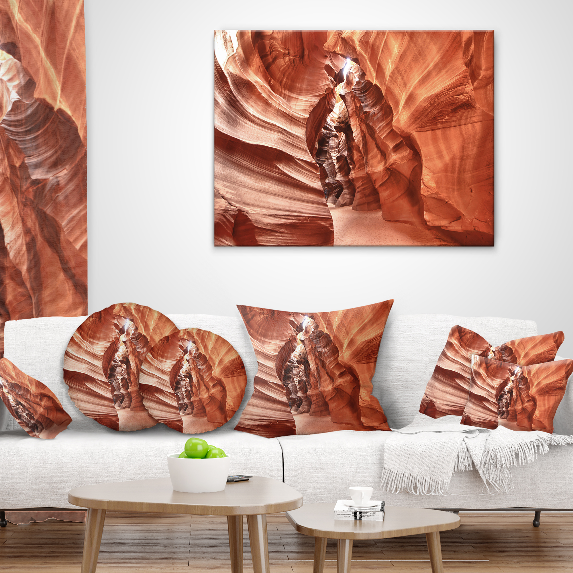 Designart Antelope Canyon High Structures - Landscape Photography Throw Pillow - 16x16