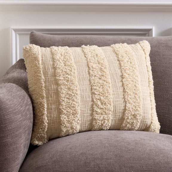 Safavieh Maja 16" x 22" Modern Cotton Decorative Pillows, Beige