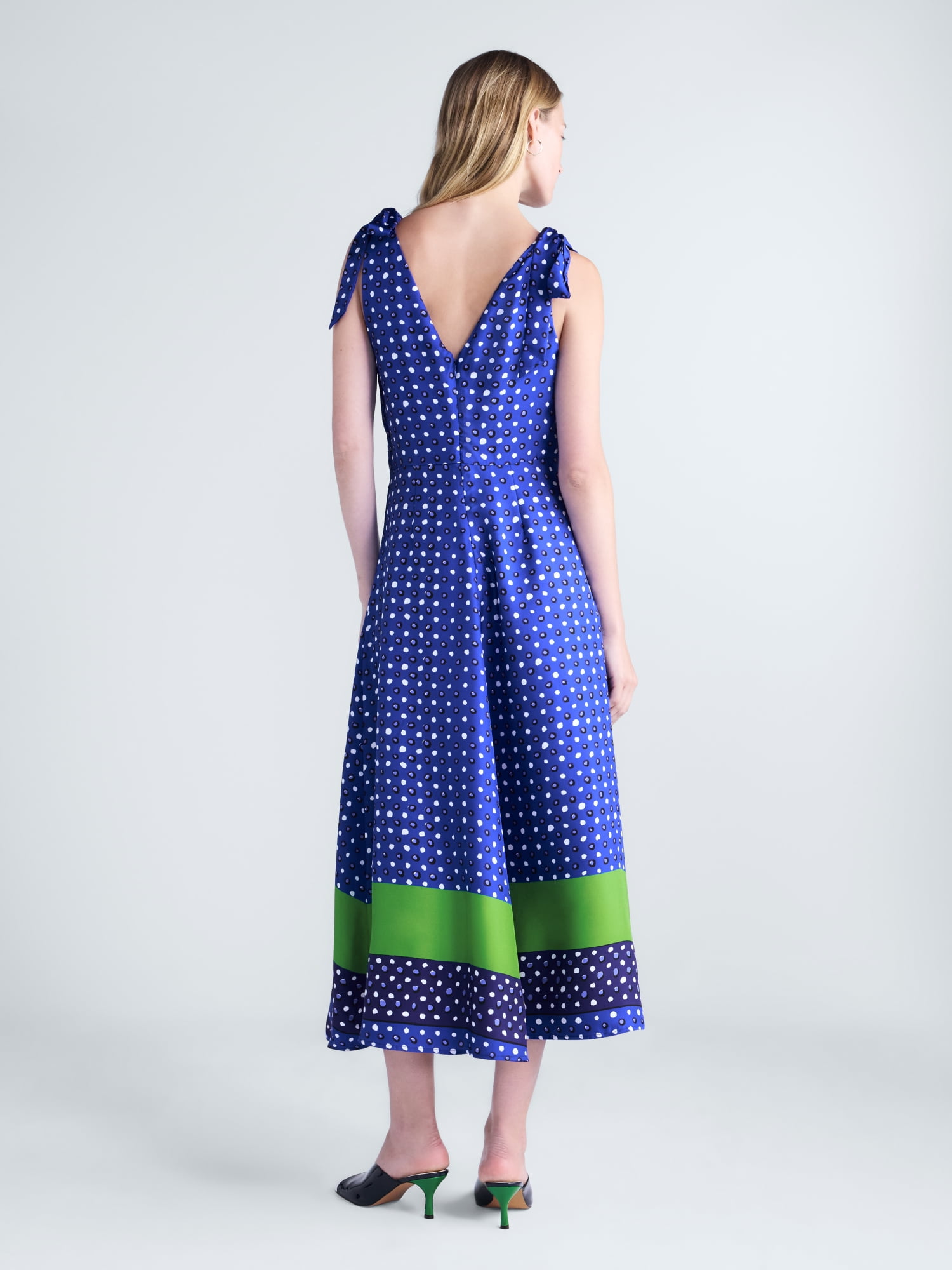 Free Assembly Women's and Women's Plus Silk Twist Front Sleeveless Maxi Dress, Sizes 0-26W