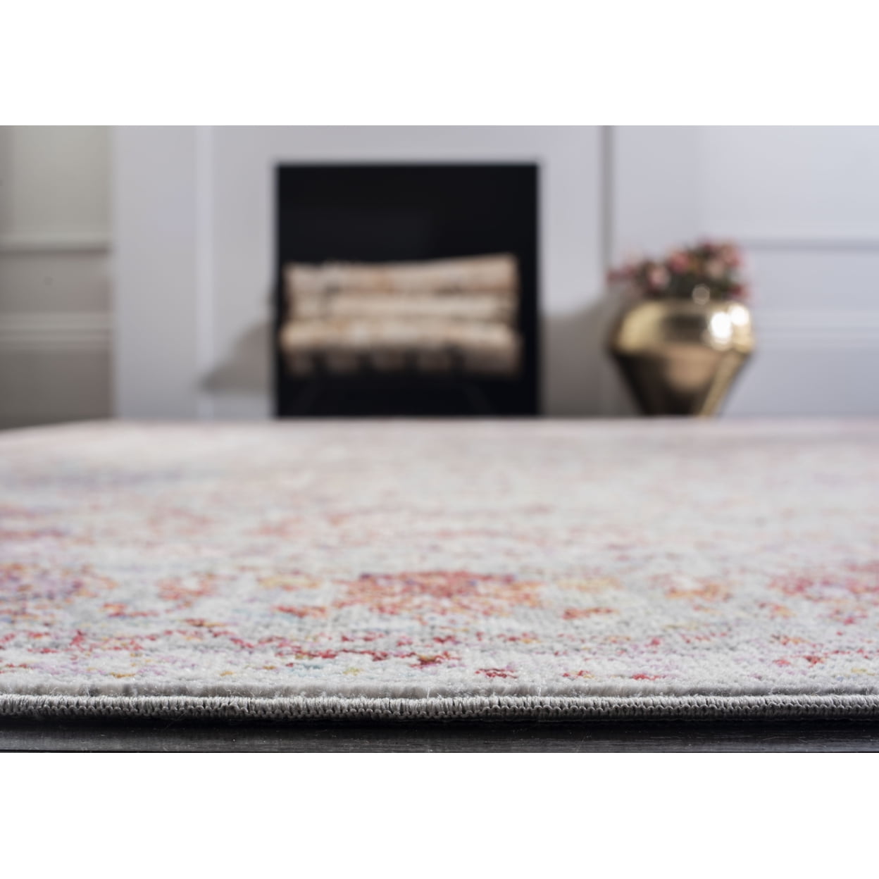 SAFAVIEH Valencia Dafina Distressed Oriental Polyester Area Rug, Grey/Red, 8' x 10'