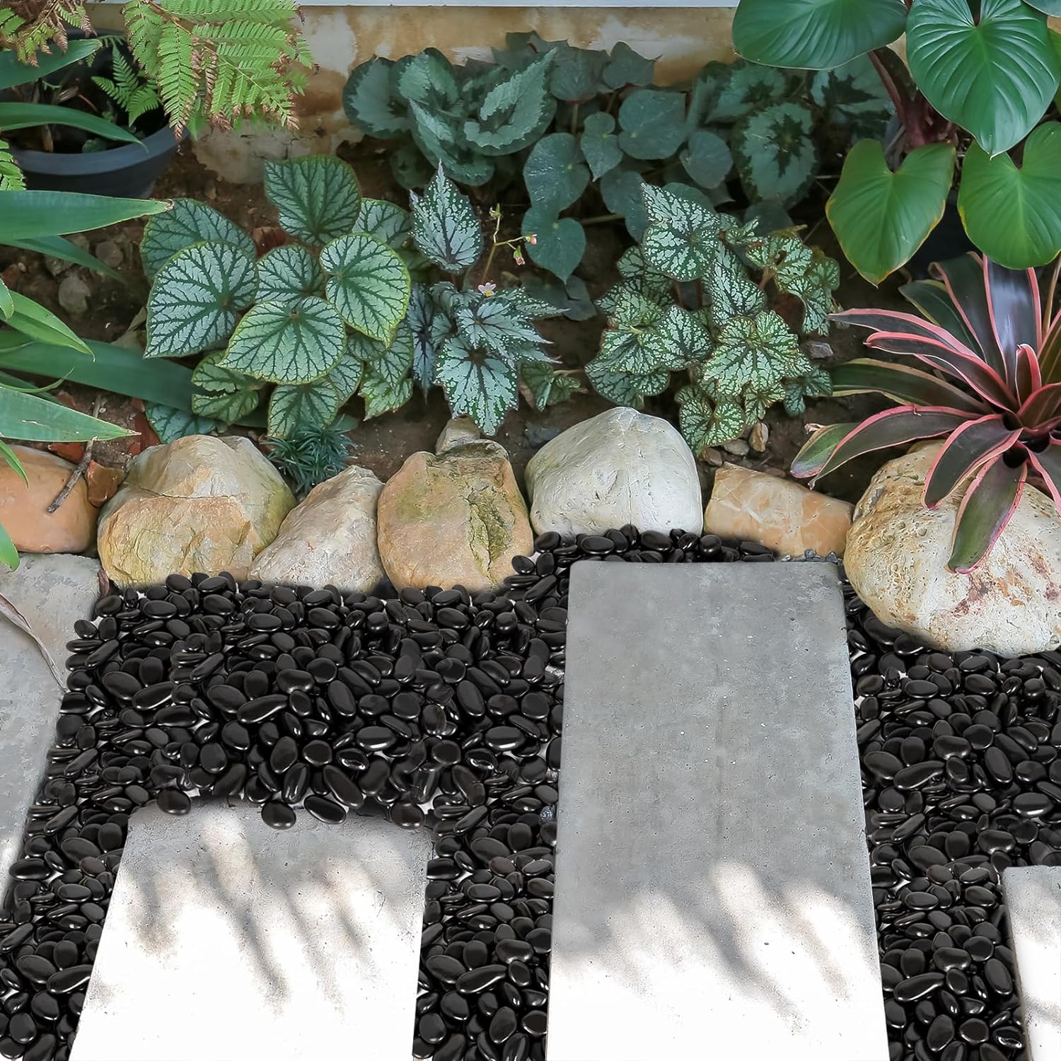 Gaspro 30lbs Black River Rocks, Decorative Stones for Walkways, Outdoor Landscaping, Garden, Yard, 1 to 2 Inch, Black Polished Pebbles