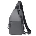 thumbnail image 1 of Mochila bandolera pequeña negra tipo bandolera para hombre y mujer, ligera, con una sola correa, para senderismo, ciclismo, viajes, 1 of 7