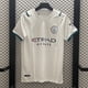 thumbnail image 1 of Camiseta Clásica De Verano De Manga Corta Blanca De Visitante Del Manchester City De La Temporada 2122XL, 1 of 2