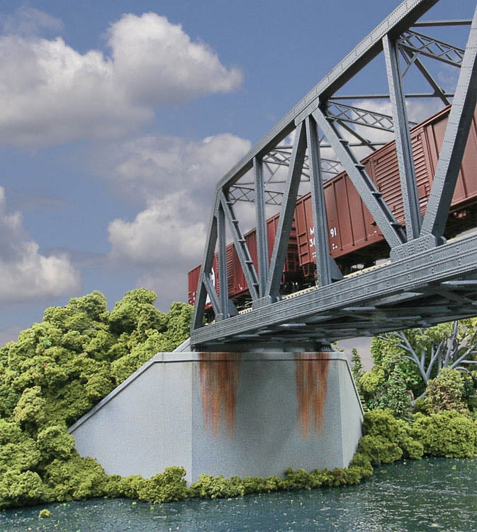 Walthers Cornerstone HO Scale DoubleTrack Railroad Bridge Concrete