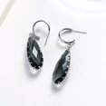 thumbnail image 2 of Aretes Largos Gota Cristal Azul Humo Oro Laminado 14k blanco Unitalla, 2 of 3