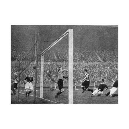 Jack Allen Heads Newcastle's First Goal, Fa Cup Final, Wembley, London, 1932 Print Wall