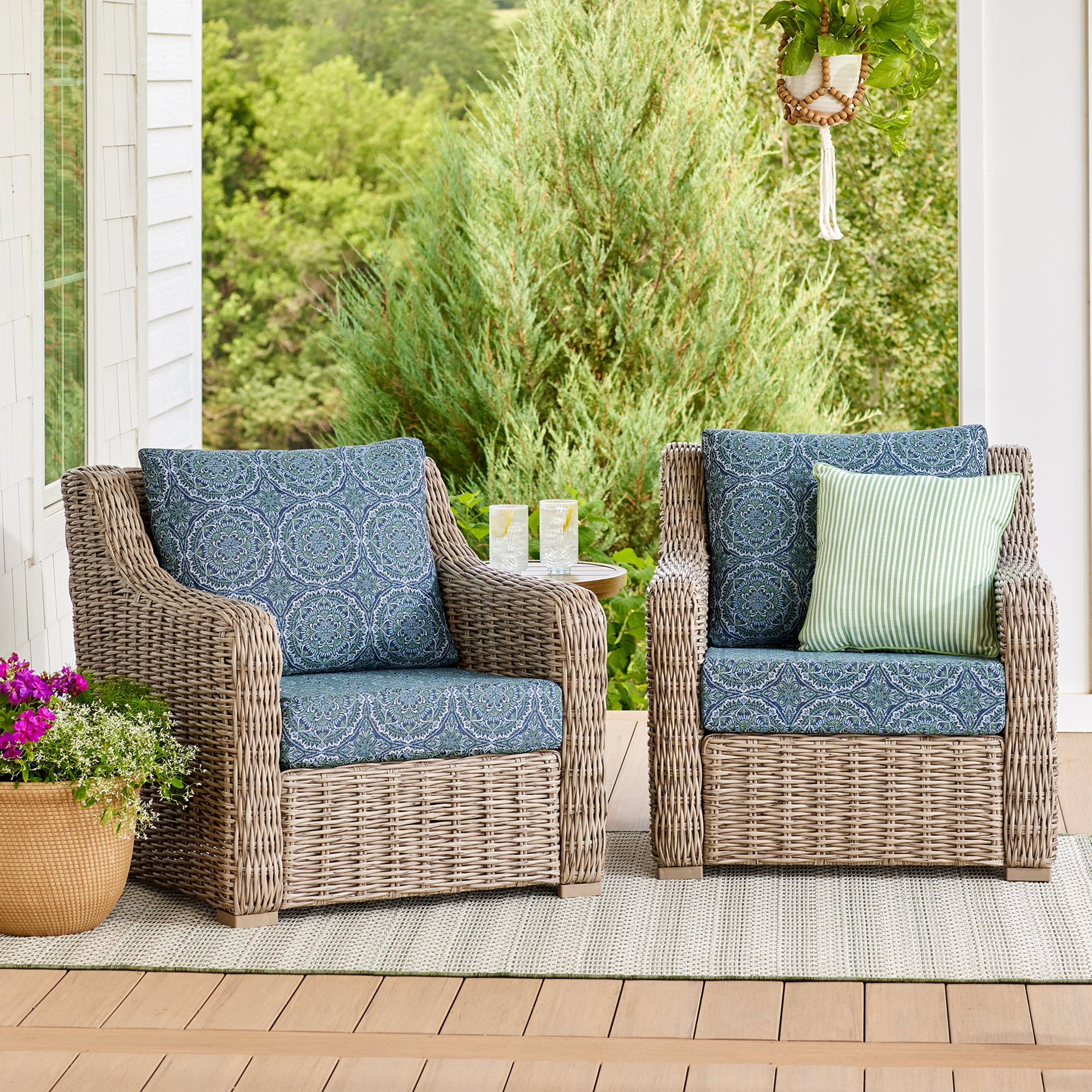 Better Homes & Gardens 24"x 24" Premium Blue & Green Medallion Outdoor 2 Piece Deep Seat Cushion