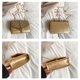 thumbnail image 3 of Bolso de mano para mujer Borla de cadena de PU de gran capacidad para viajes de oficina (Oro), 3 of 8