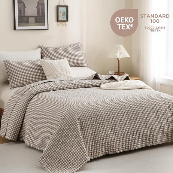 Tan Gingham Quilt Bedding Set