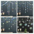 thumbnail image 3 of Nvzi Paquete de 5 adornos navideños holográficos con láser, adornos colgantes de guirnalda de corazón de copo de nieve con estrellas de arcoíris, decoraciones de fiesta en 3D, corazón, 3 of 3