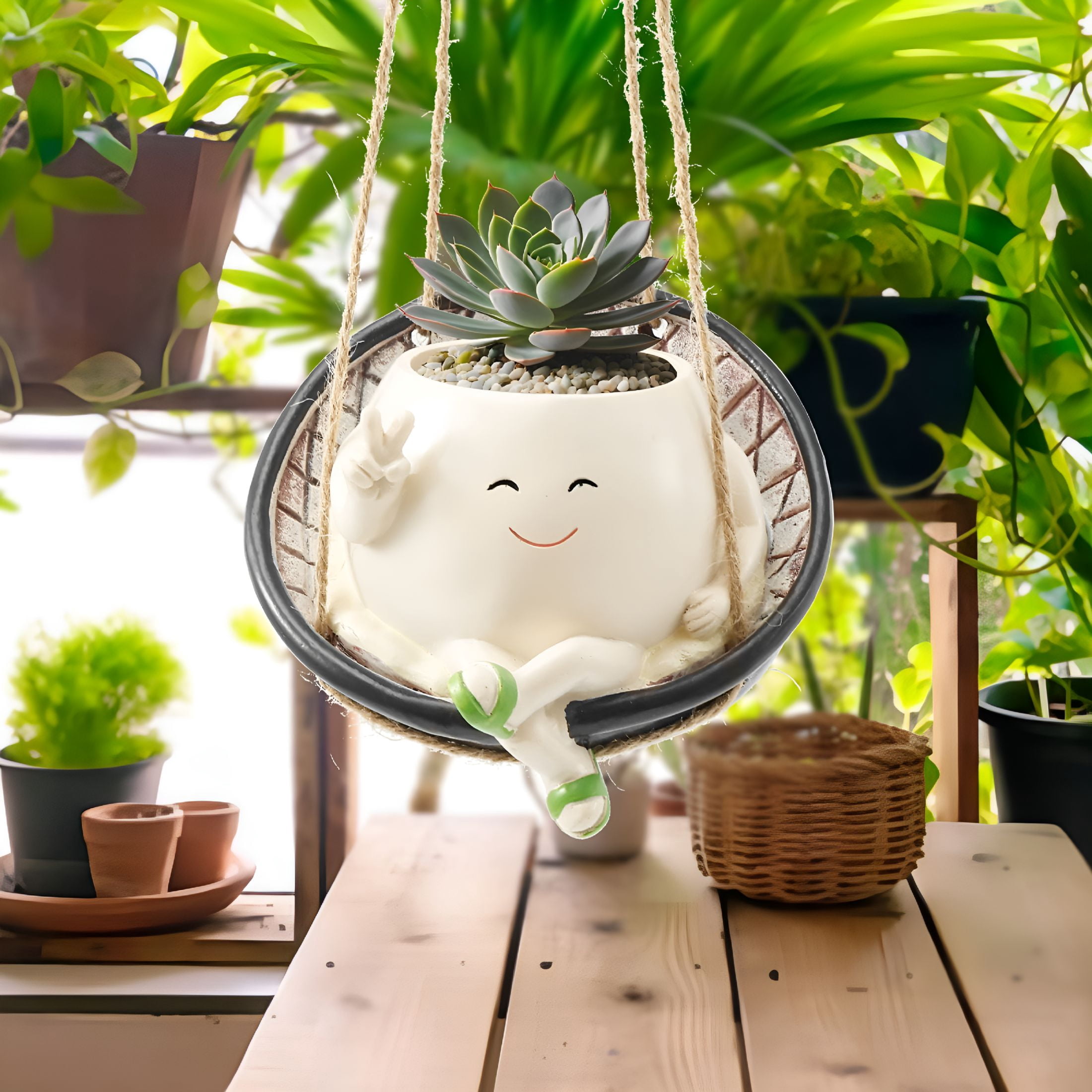 ACDANC Swing Planter Pot Smile Face Swing Flowers Pot Cute Hanging Swing Planter Resin Swing Plant Pot for Indoor Outdoor Resin Hanging Planter Pots for Succulents Pearls 14.3 × 13.5 × 10.8cm