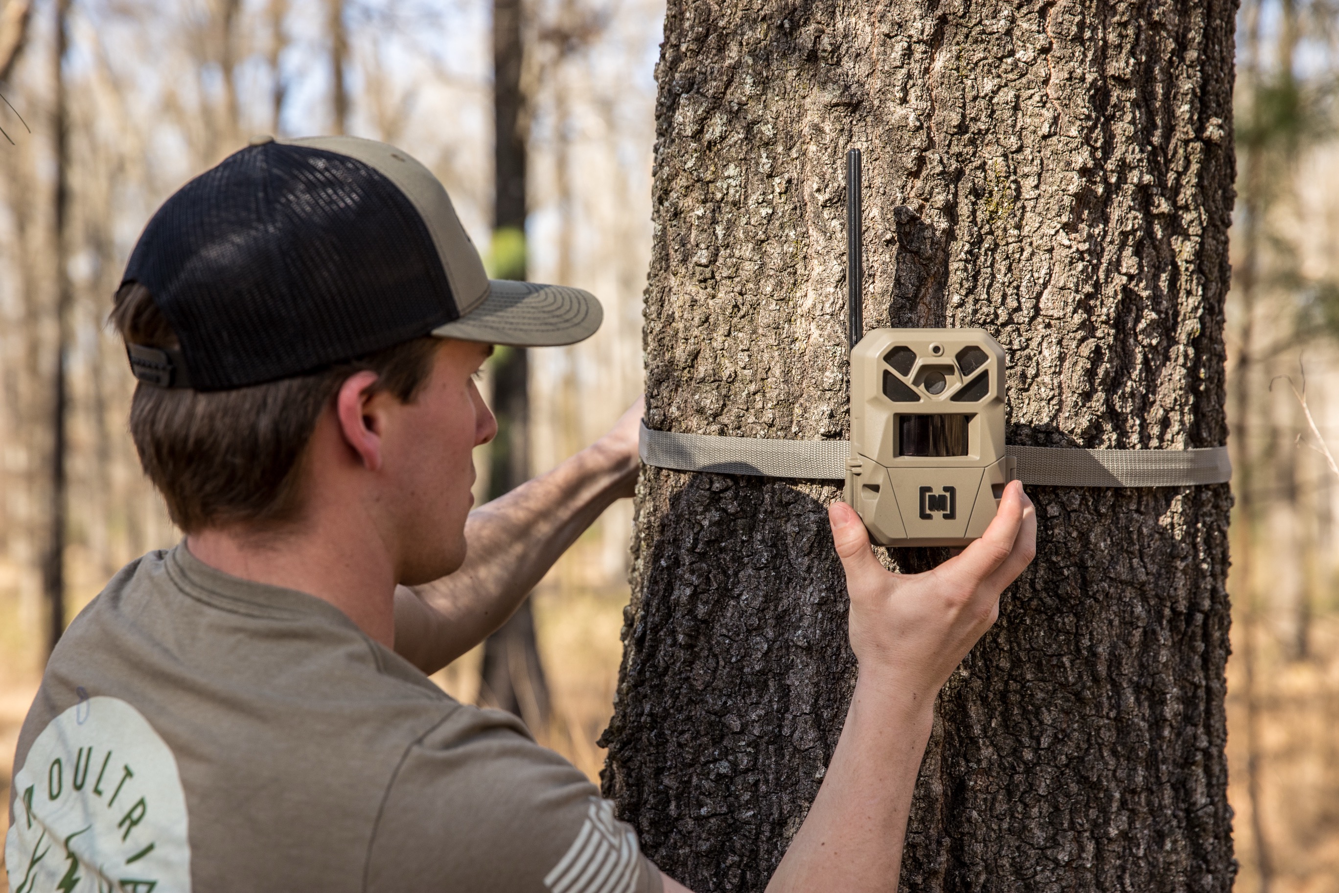 Moultrie Edge 3 PRO Cellular Trail Camera - 50MP Image Sensor - 1440p QHD Video with Audio - AI Buck Detection - GPS - 0.3s Trigger - No-Glow Flash
