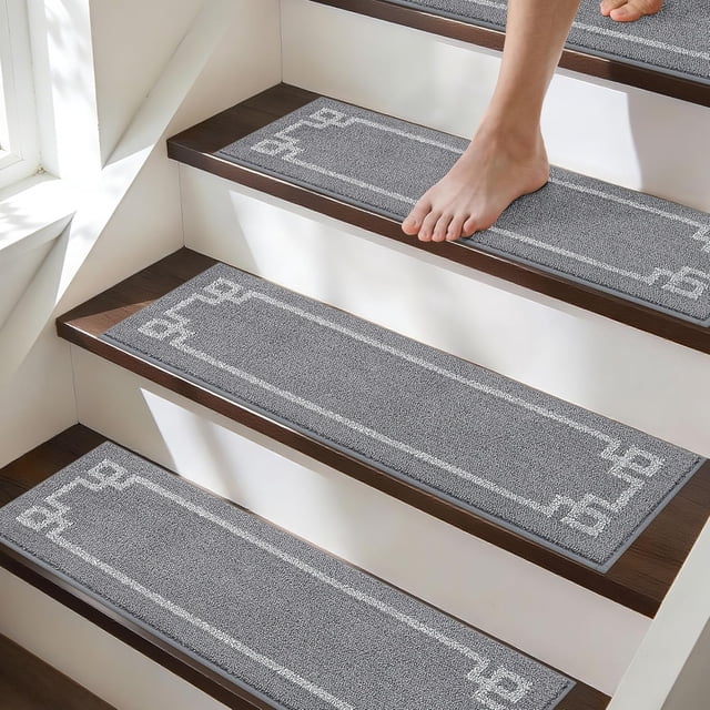 Stair Treads for Wooden Steps Non-Slip 28"X9" Soft Carpet Stair Treads Machine Washable Indoor Stair Runner for Kids Elders and Pets, 100% Polyester, 4pcs, Grey