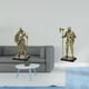 thumbnail image 2 of Figura decorativa de caballero europeo, estatua creativa, adorno de mesa para entrada, sala de estar, dormitorio, chimenea, decoración del hogar,, 2 of 8