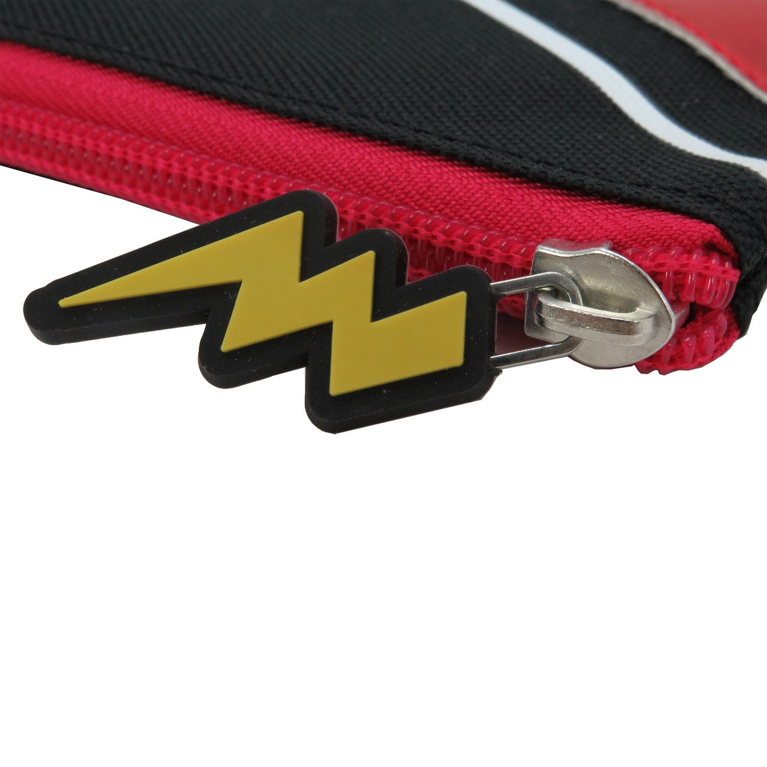 Pen + Gear Pochette à fermeture éclair en polyester avec motif éclair, noir/rouge, 7,75 po x 9,75 po.