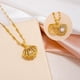 thumbnail image 3 of Collar de perlas con concha marina, circonita cúbica transparente, collar colgante con jaula de concha, gargantilla de vieira veraniega, joyería de acero de titanio para mujer, ideal para la playa., 3 of 7
