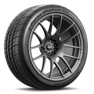 Hankook Ventus V12 EVO2 K120 UHP 245/40ZR20 99Y XL Passenger Tire