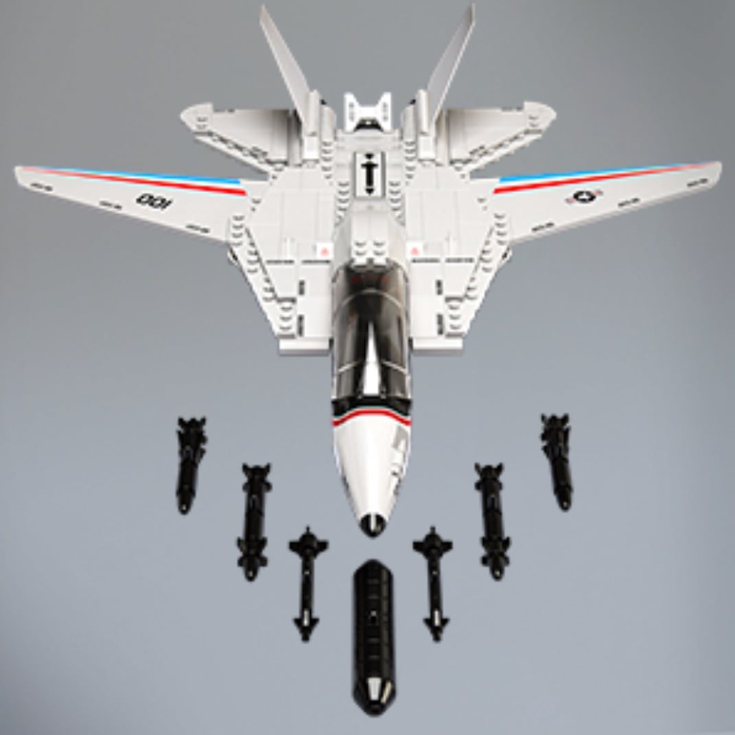 MEGA BLOKS G.I. JOE Skystriker vs. COBRA H.I.S.S. Building Set, 617 Peice Building Toy Set