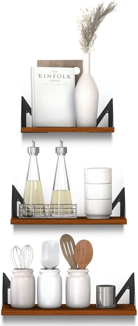 Beautiful Modern Mettalic New Pans Of Different Sizes Stand On Wooden  Shelves In The Kitchen Stock Photo, Picture and Royalty Free Image. Image  96772907.