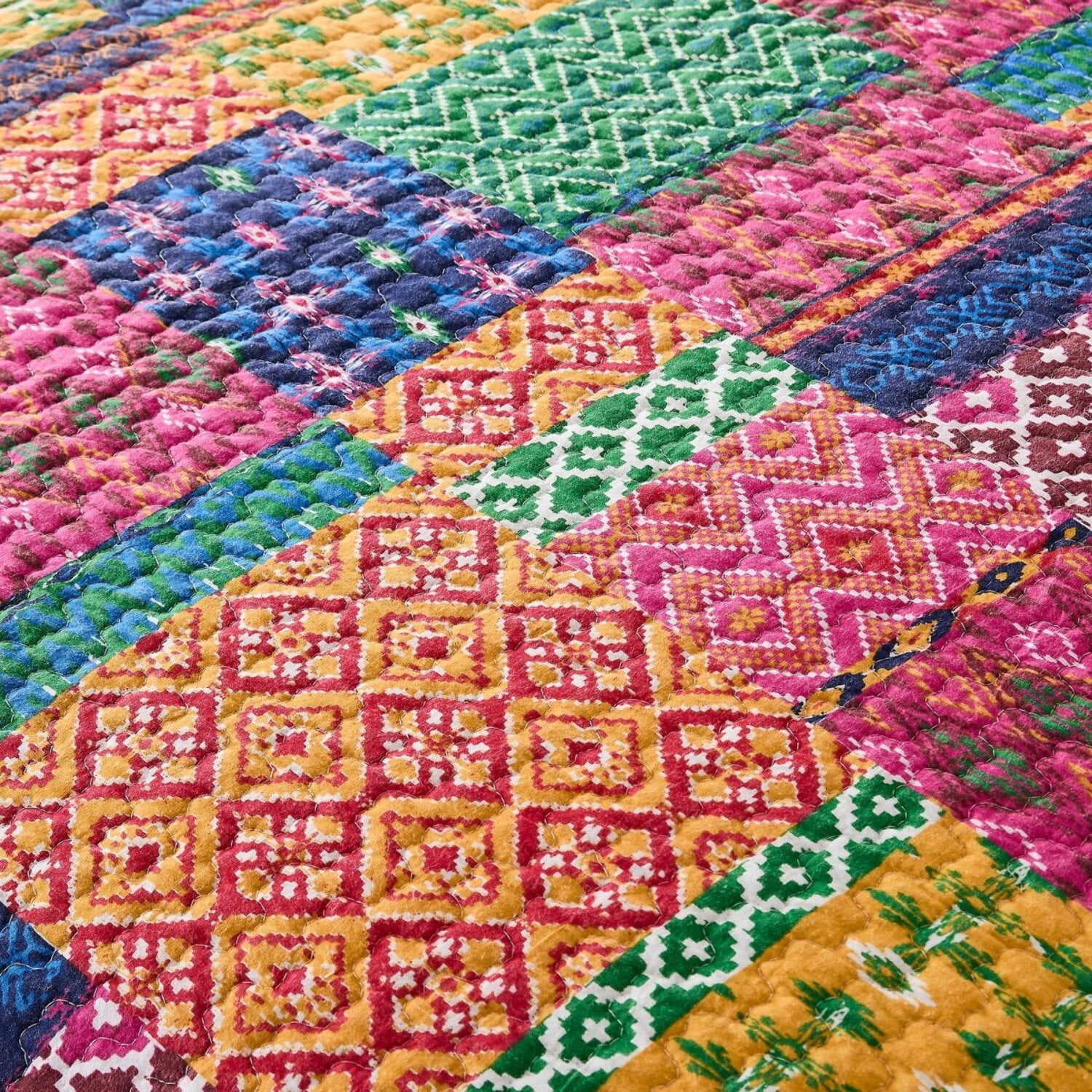 Lush Decor Misha Patchwork Cotton Reversible Quilt, Full/Queen