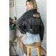 thumbnail image 4 of Chaqueta vaquera con agujeros para mujer, abrigo con empalme de diamantes de imitación y borlas, ropa de calle de manga larga, Tops cortos de moda coreana para primavera y otoño 2023 Cl, 4 of 5