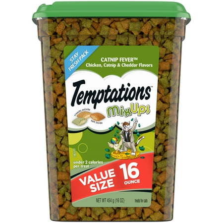 TEMPTATIONS MIXUPS Crunchy and Soft Cat Treats Catnip Fever Flavor  16 oz. Tub
