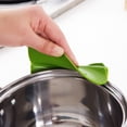 thumbnail image 4 of Odenmar-Silicone Clip-On Pot Pour Spout, Heat-Resistant Anti-Drip Pouring Aid for Pots, Pans and Bowls.2 Pack, 4 of 6