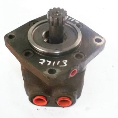 Used Hydraulic Drive Motor Right Hand Or Left Hand fits Bobcat 743