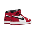 thumbnail image 3 of JORDAN MENS Air Jordan 1 Retro High "Chicago" 332550 163 from Stadium Goods, 3 of 6