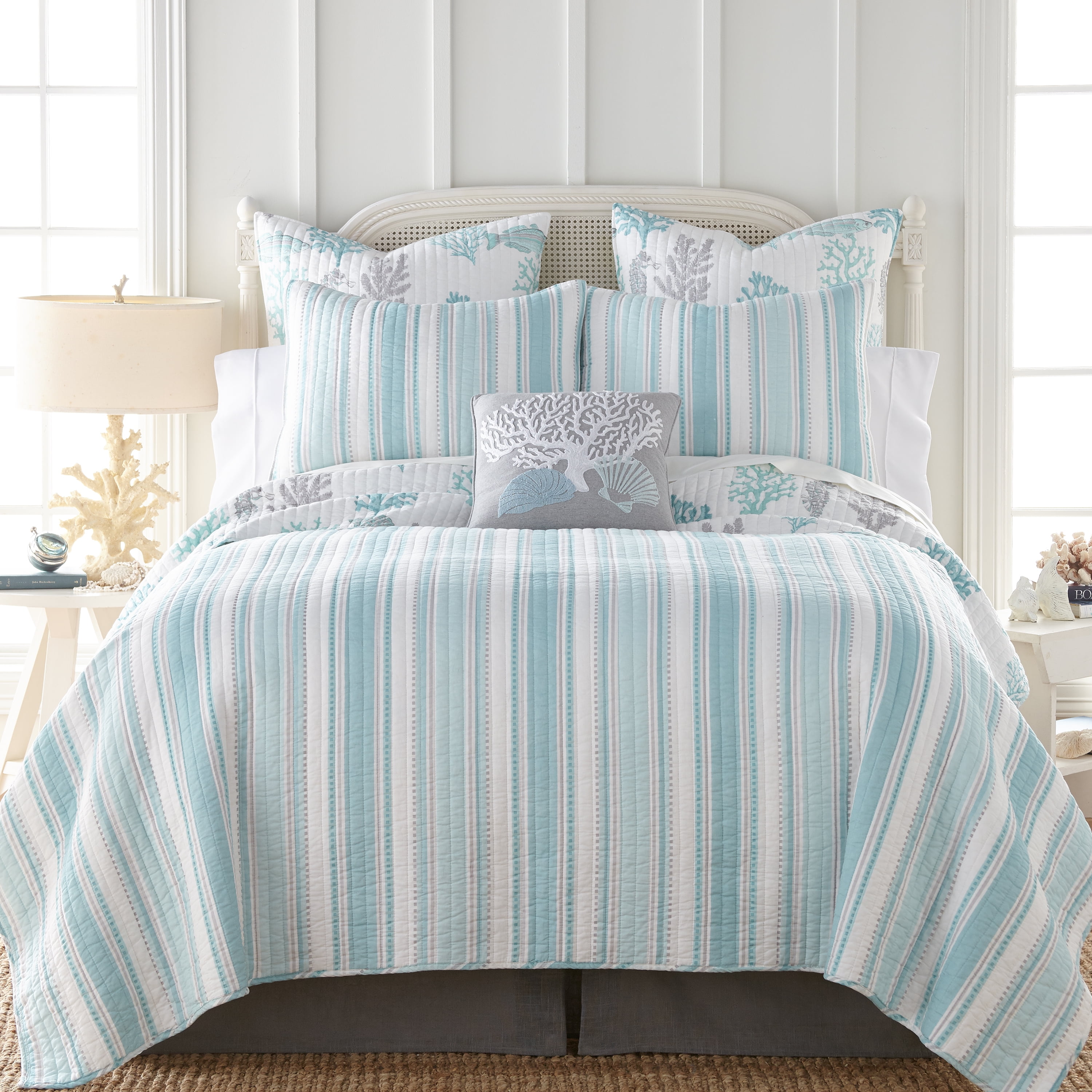 queen sham size