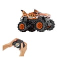 thumbnail image 3 of Vehículo a Control Remoto Hot Wheels Monster Trucks Tiger Shark Escala 1:24, 3 of 4