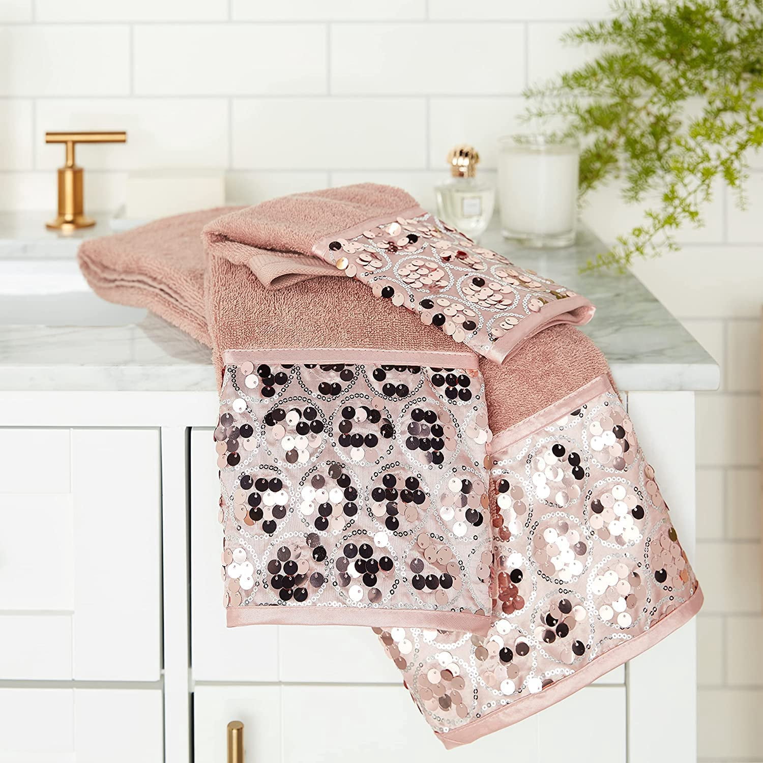 Bath Blush Sinatra Bath Decor Accessories, Premium, Durable, Acrylic Resin, Eco-Friendly 3-Piece Bath Towel Set