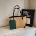 thumbnail image 2 of Monedero Gamuza para Mujer 1, 2 of 9